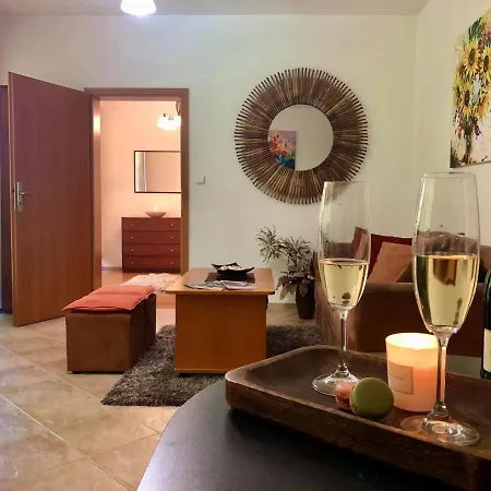 アパート Kolonada