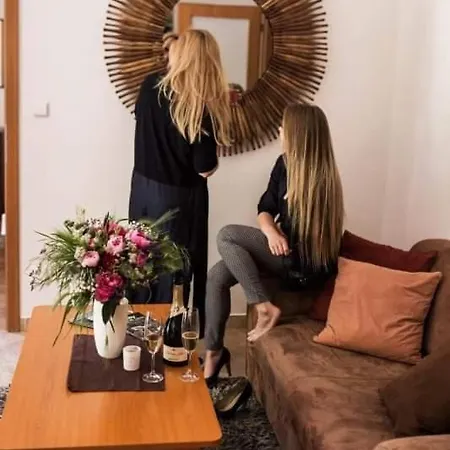 アパート Kolonada